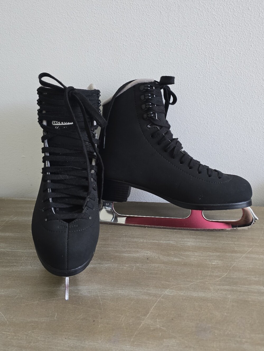 Jackson Mystique Black Figure Ice Skates Size 5.5 M Mark II Blades